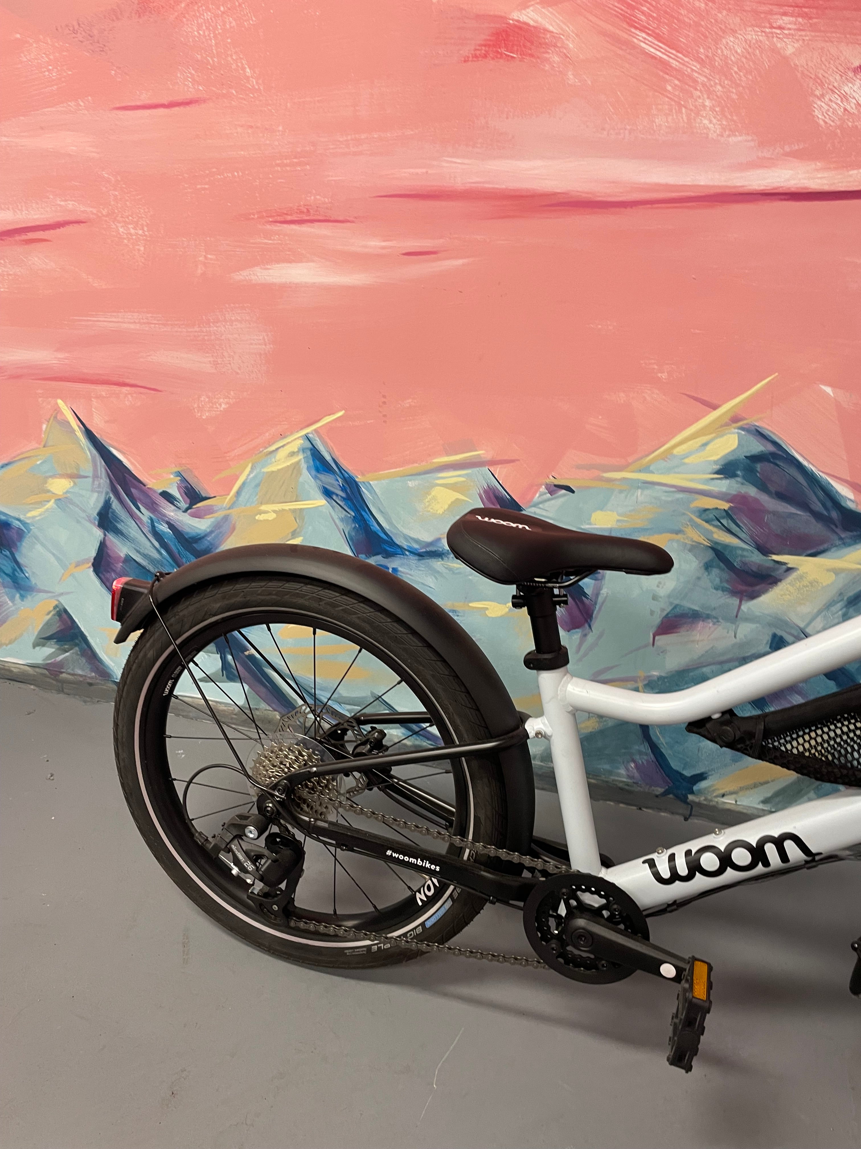 Woom - 4 Now ice blue / carbon black
