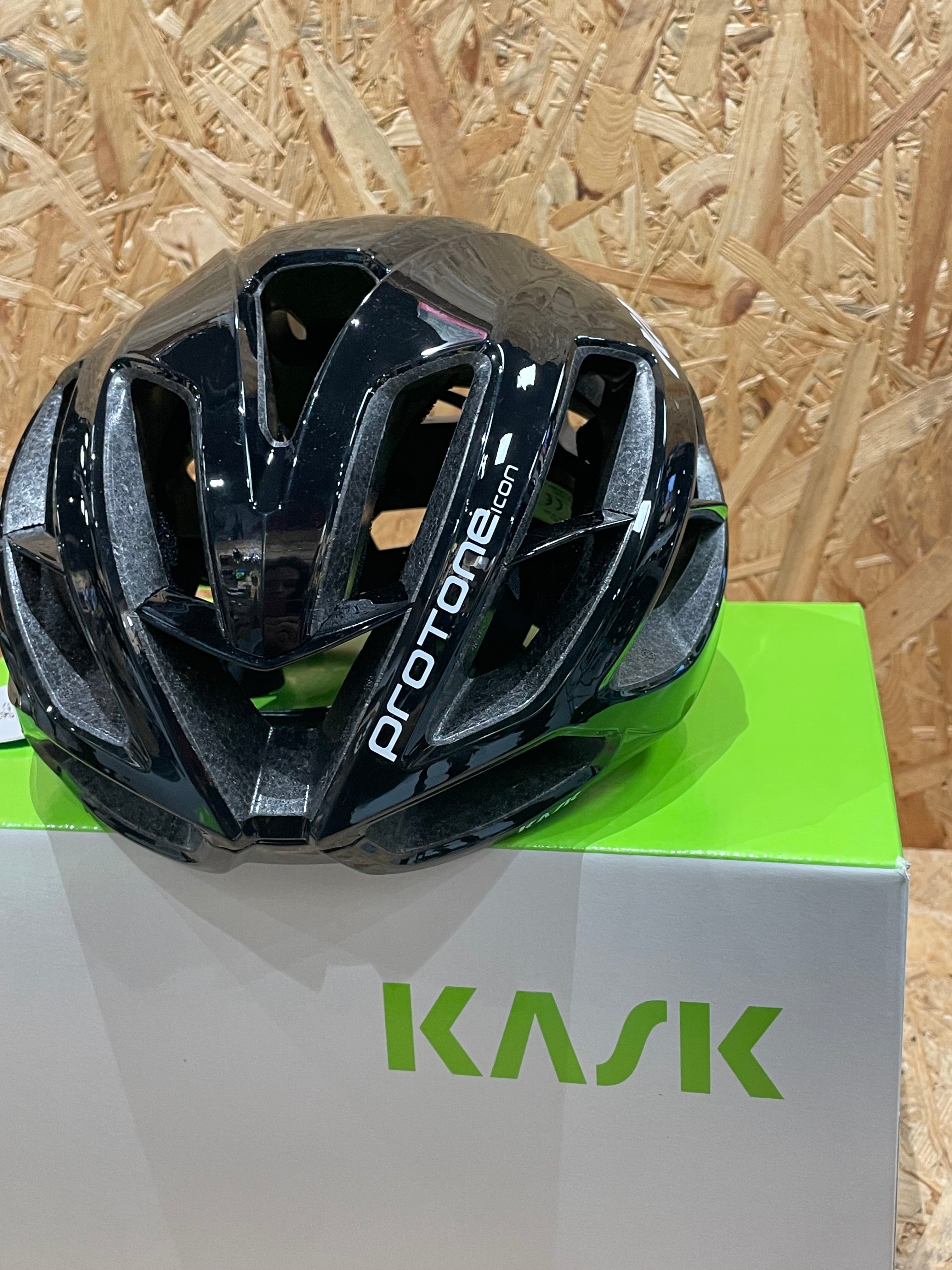 Kask - Protone Icon